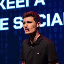Hacker Investigador - Bruno Fraga